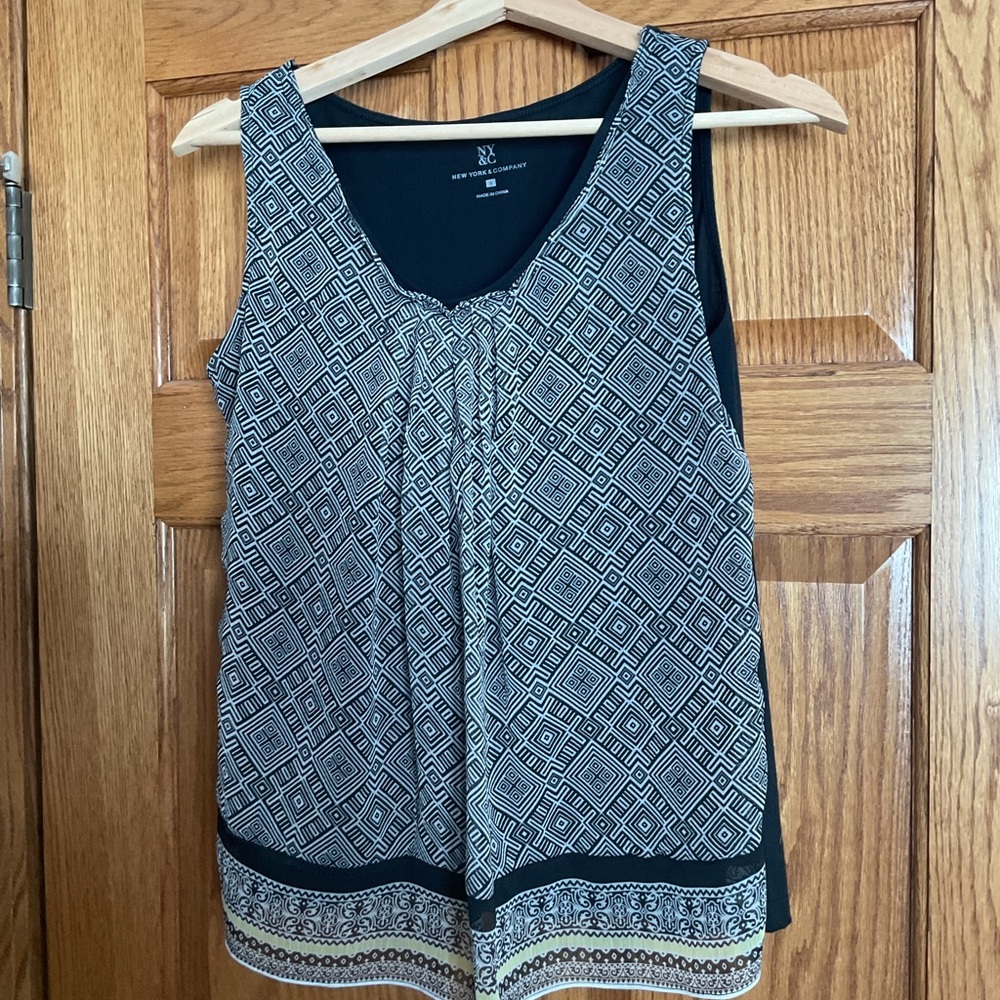 Women's Geometric Print Sleeveless Top New York & Company Small Black/white